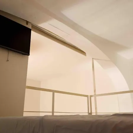 Apartment Lovely Flat, Ground Floor Centre Of Bologna! :)